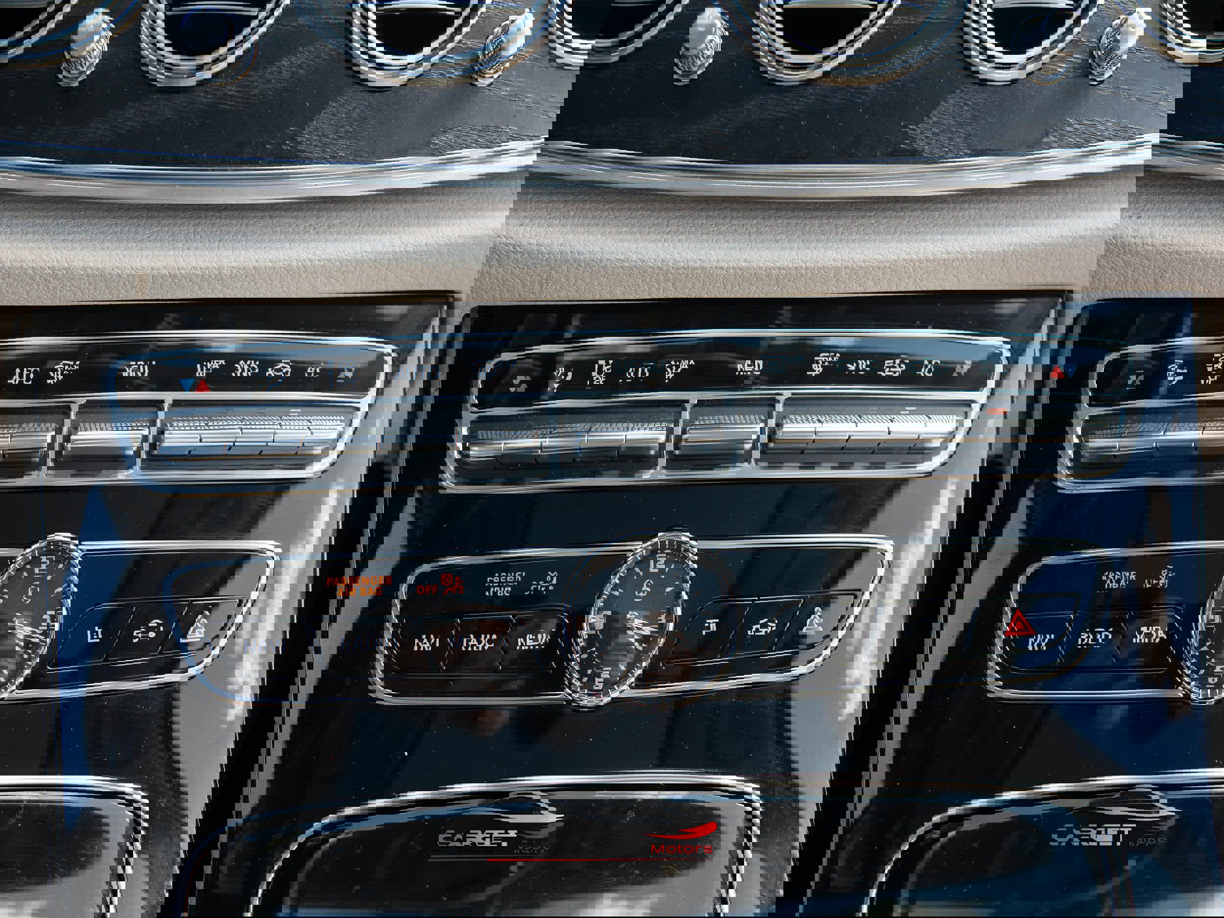 Used 2017 Mercedes-Benz E 300 4MATIC image 32