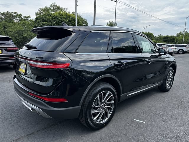 Certified 2022 Lincoln Corsair AWD w/ Equipment Group 101A image 5