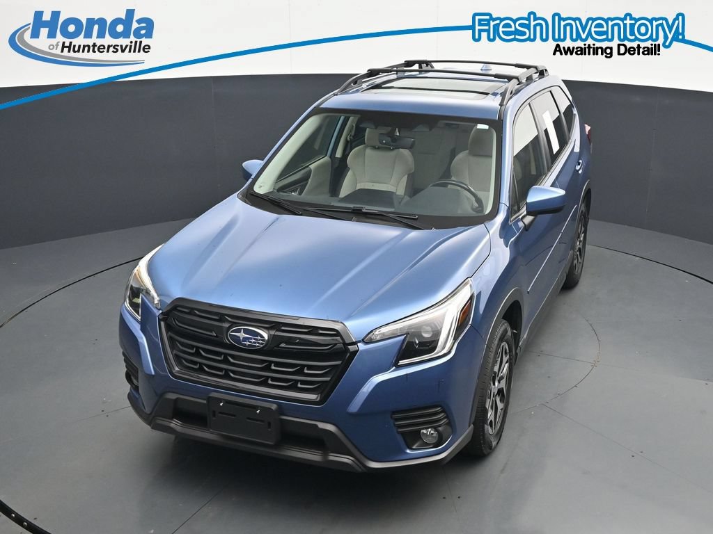 Used 2023 Subaru Forester Premium AWD/4WD image 20