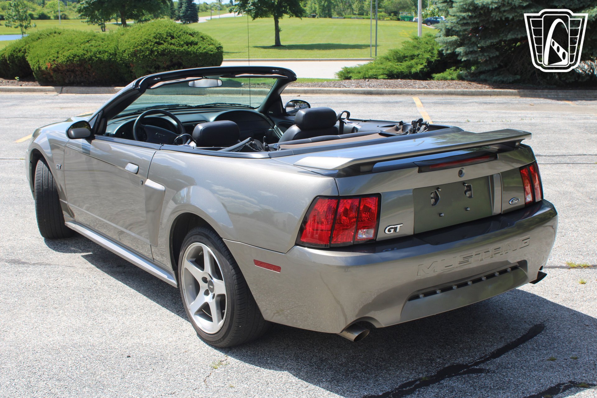 Used 2002 Ford Mustang GT RWD image 25