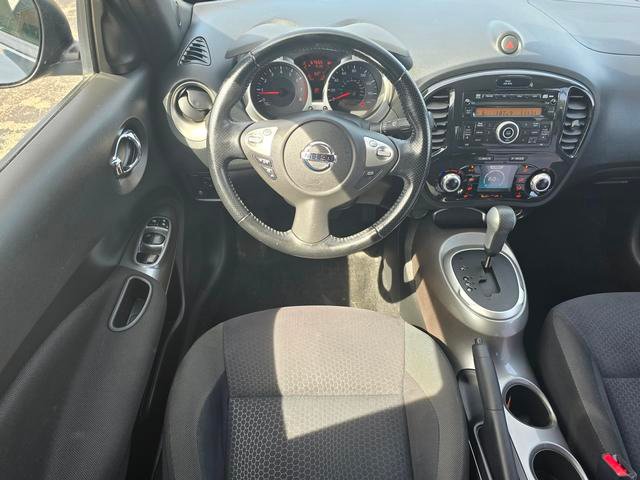Used 2013 Nissan Juke SV AWD/4WD image 16