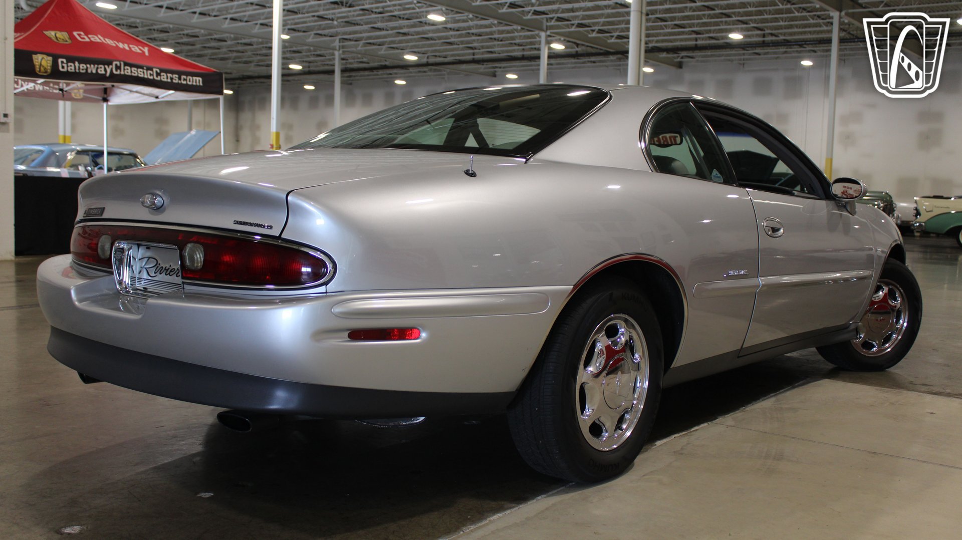 Used 1999 Buick Riviera Supercharged Coupe FWD image 29