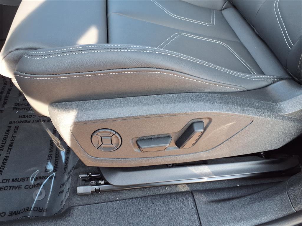 New 2025 Audi Q3 2.0T Premium image 13