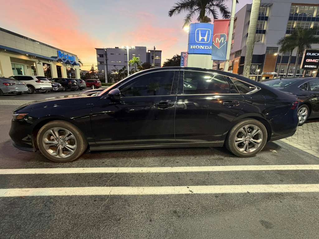 Used 2024 Honda Accord EX image 3