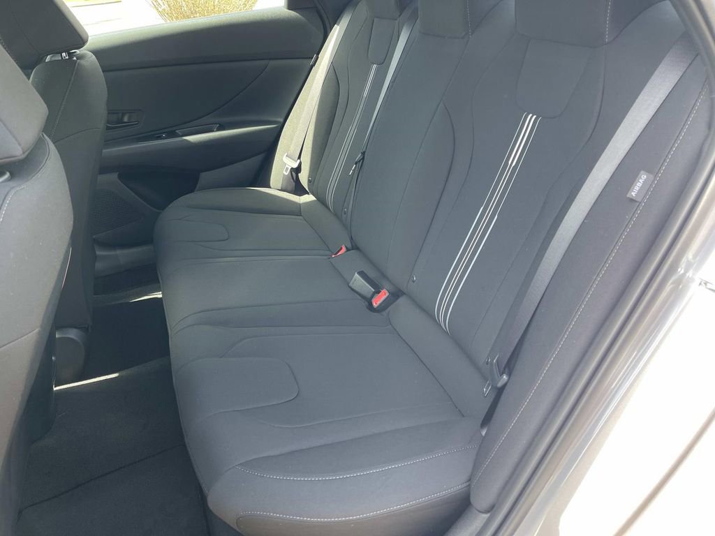 New 2026 Hyundai Elantra Sport FWD image 17