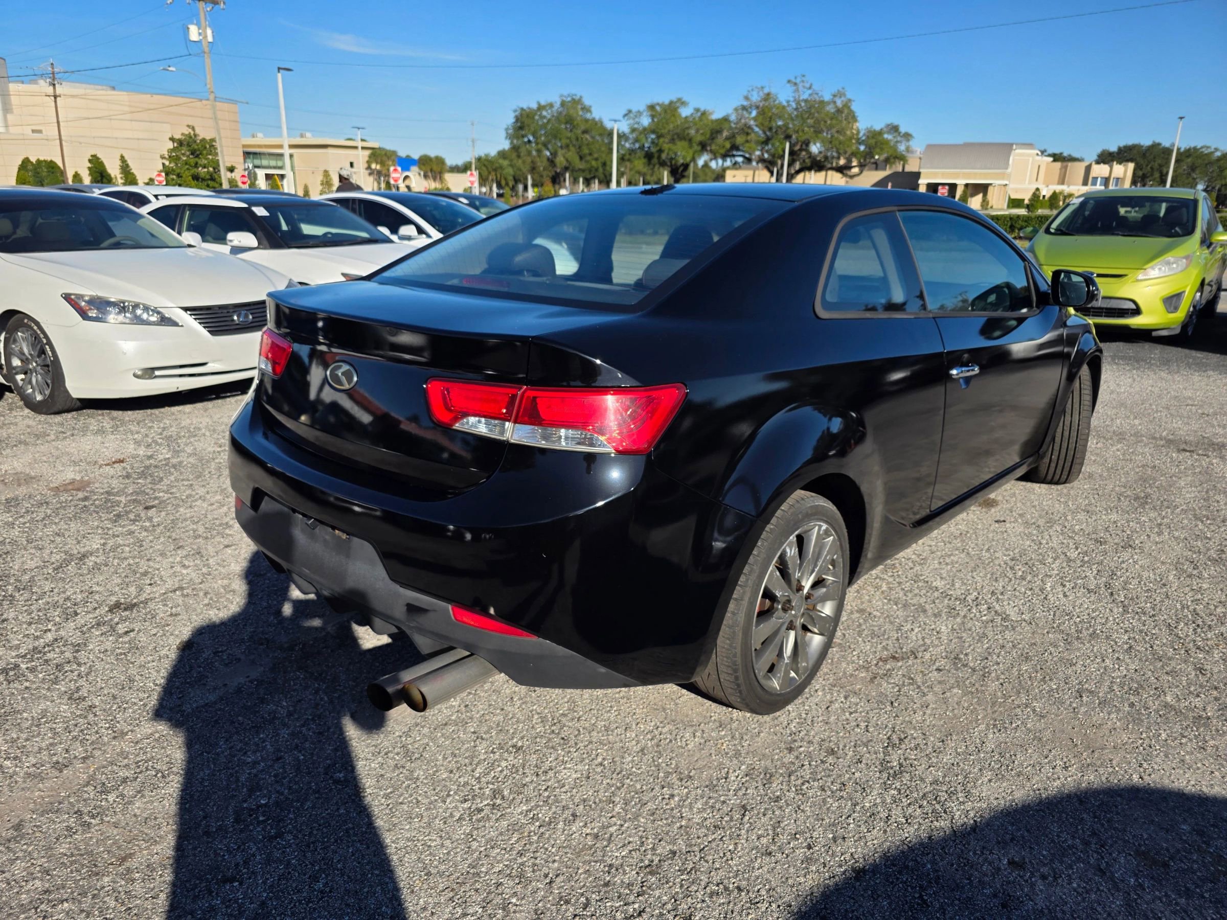 Used 2012 Kia Forte Koup SX w/ Tech Pkg image 7