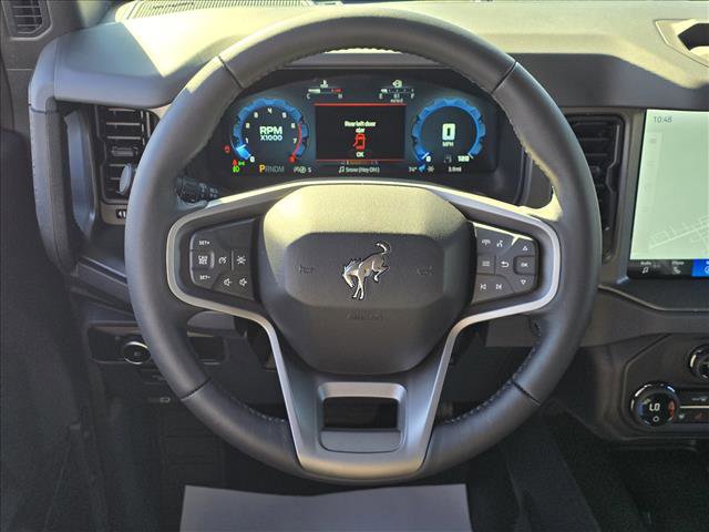 New 2025 Ford Bronco Badlands image 14