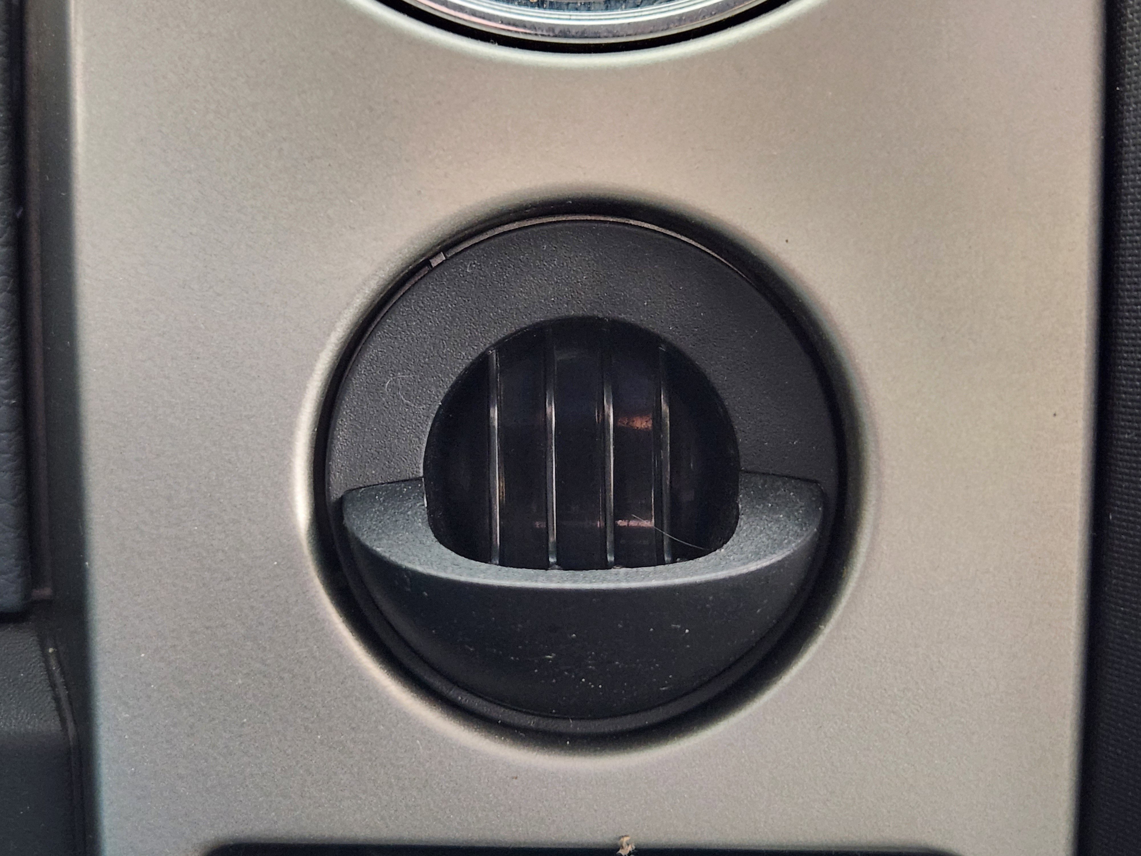 Used 2014 Ford F150 XLT w/ Equipment Group 301A Mid RWD image 23