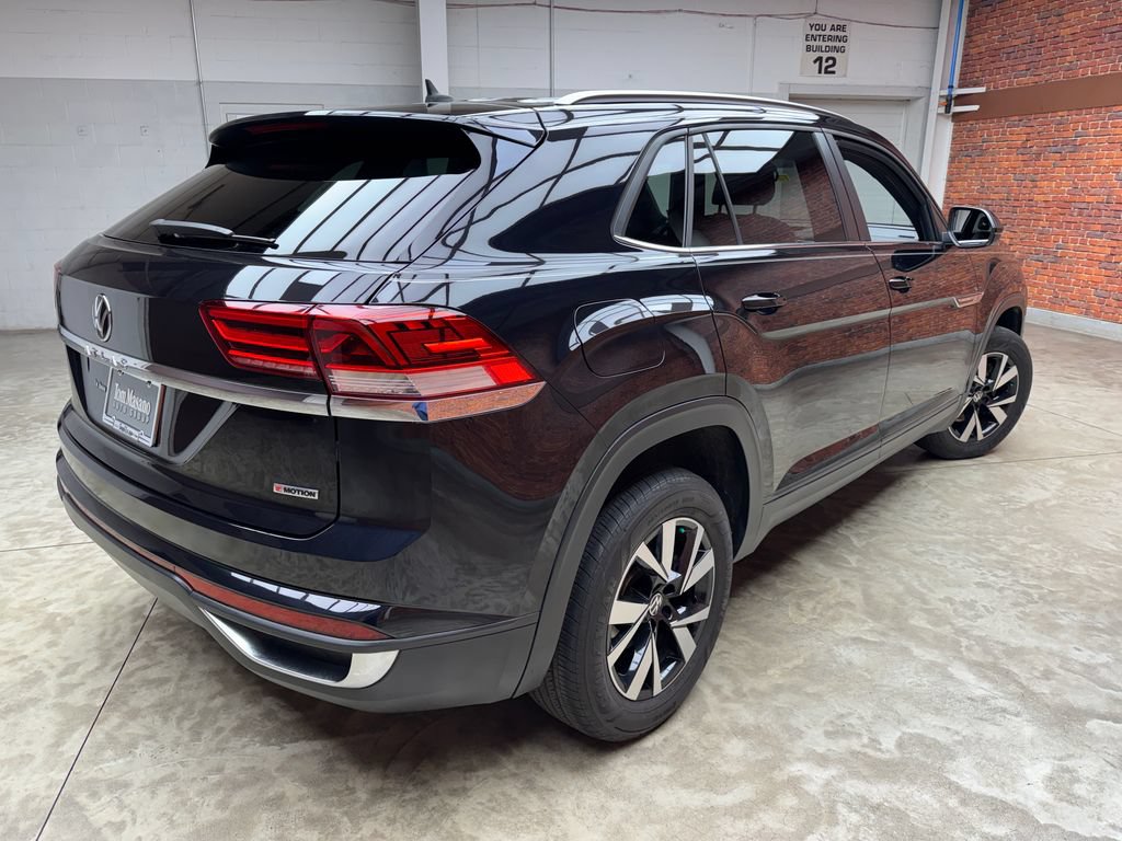Used 2020 Volkswagen Atlas Cross Sport SE AWD/4WD image 5