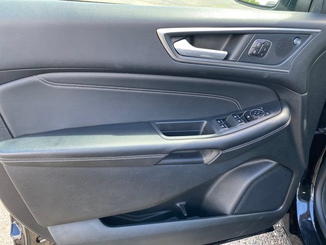 Used 2024 Ford Edge Titanium AWD/4WD image 17