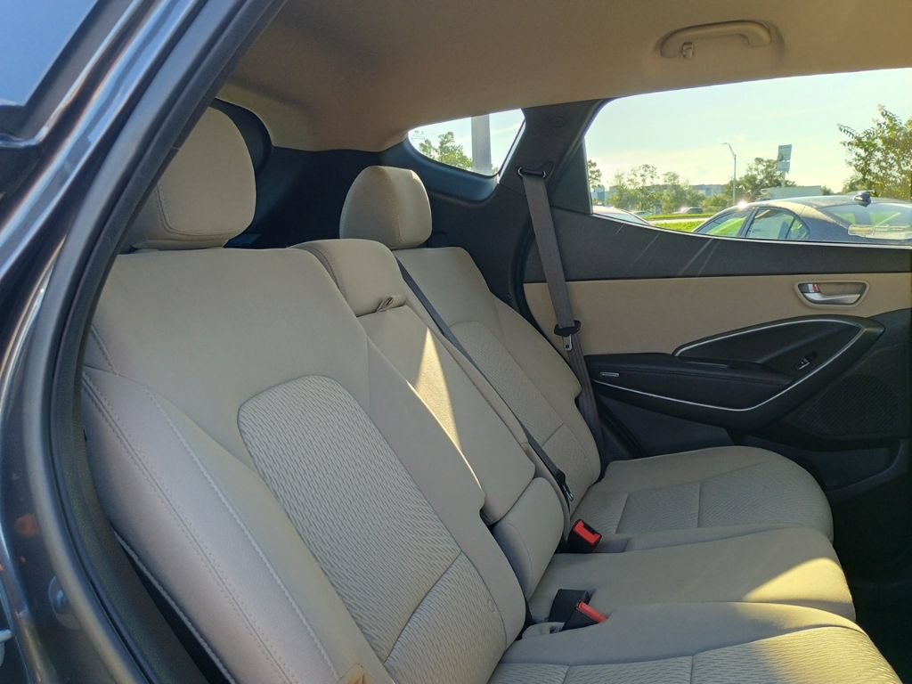 Used 2017 Hyundai Santa Fe Sport FWD image 20