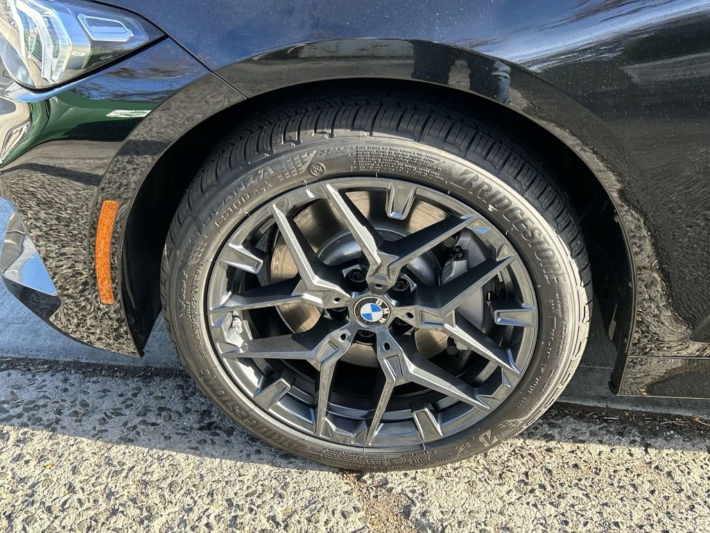 Used 2025 BMW 330i xDrive Sedan w/ M Sport Package image 10