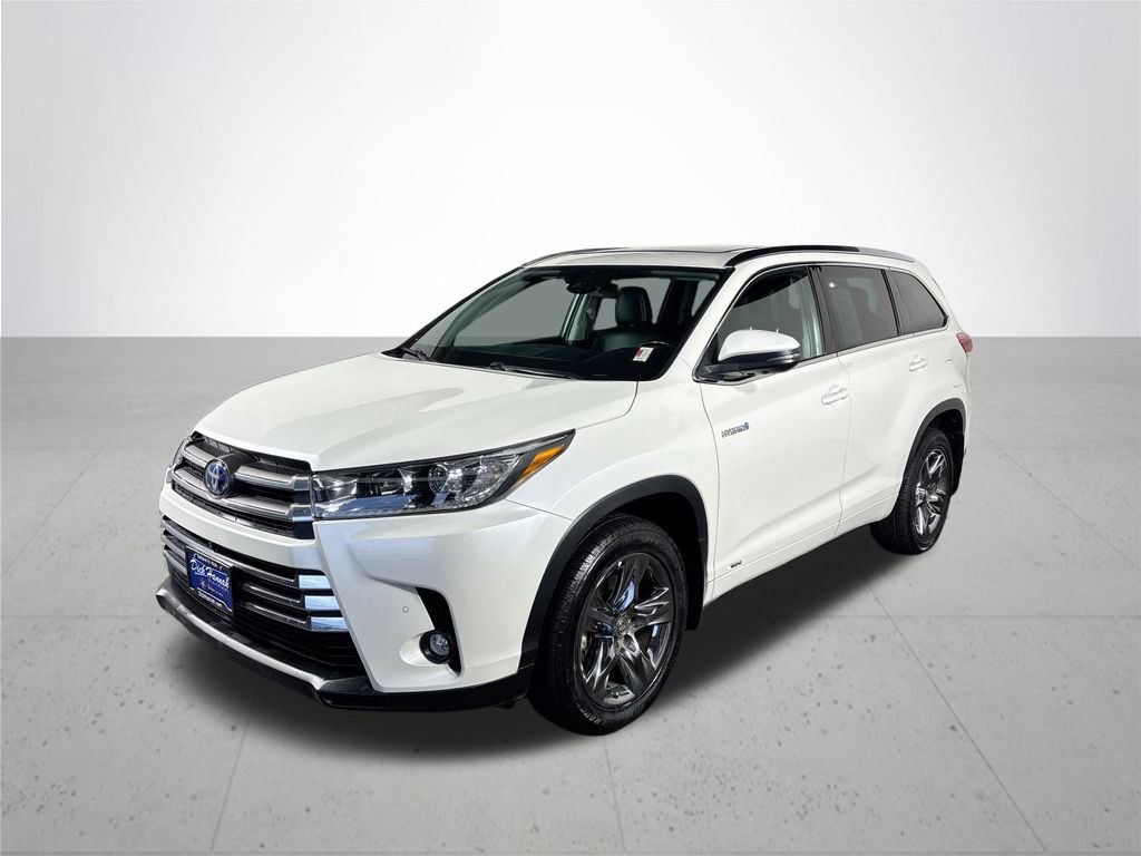 Used 2019 Toyota Highlander Limited Platinum image 2
