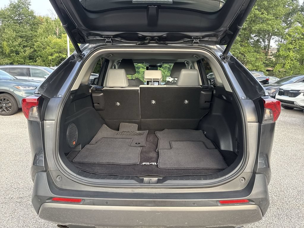 Used 2019 Toyota RAV4 Limited AWD/4WD image 21