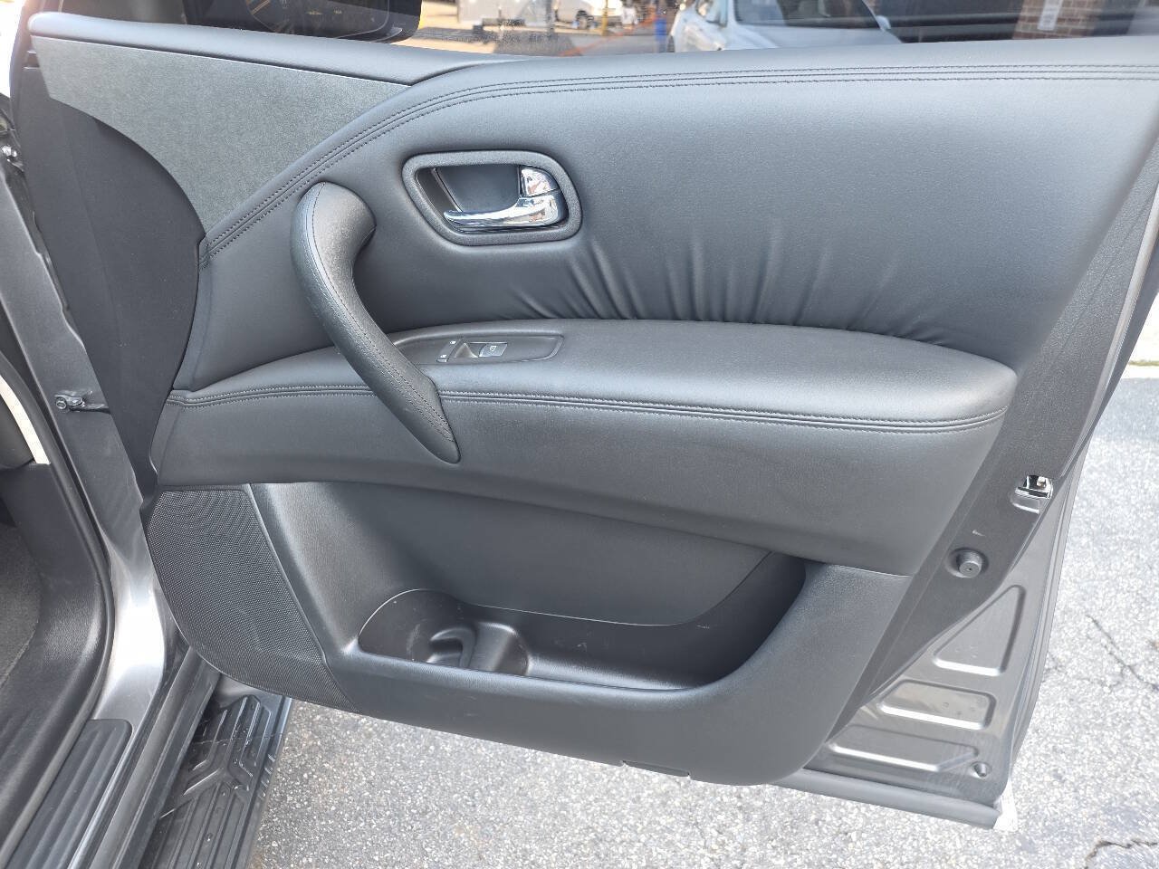Used 2023 Nissan Armada SV w/ Cargo Package RWD image 22