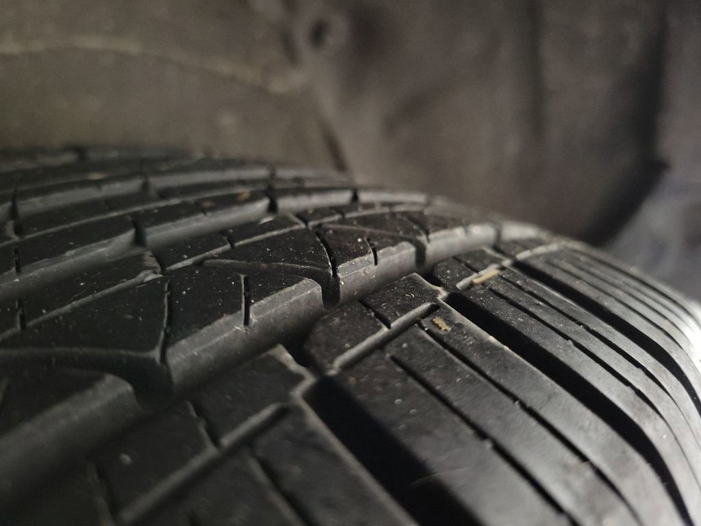 Used 2017 Toyota RAV4 XLE image 11