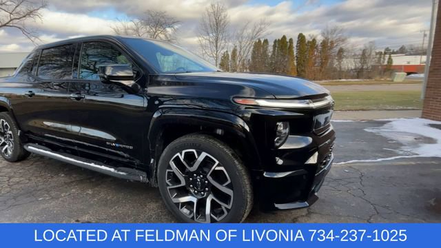 Certified 2024 Chevrolet Silverado EV RST image 2