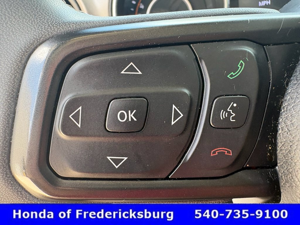 Used 2023 Jeep Gladiator Sport AWD/4WD image 12