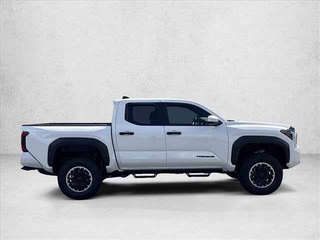 Certified 2026 Toyota Tacoma TRD Off-Road AWD/4WD image 4