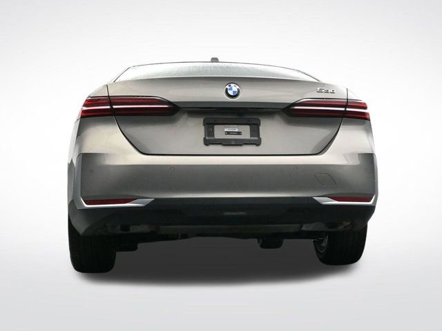 Used 2024 BMW 530i 530i w/ Premium Package image 31