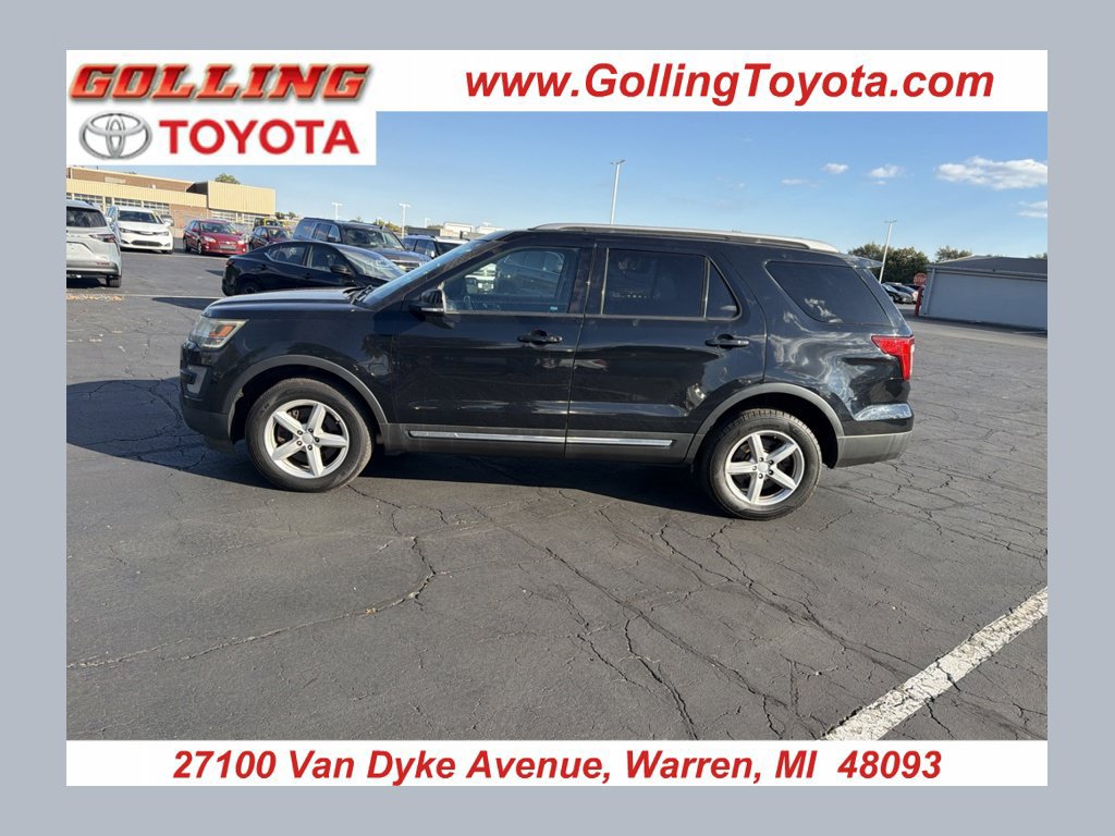 Used 2017 Ford Explorer XLT