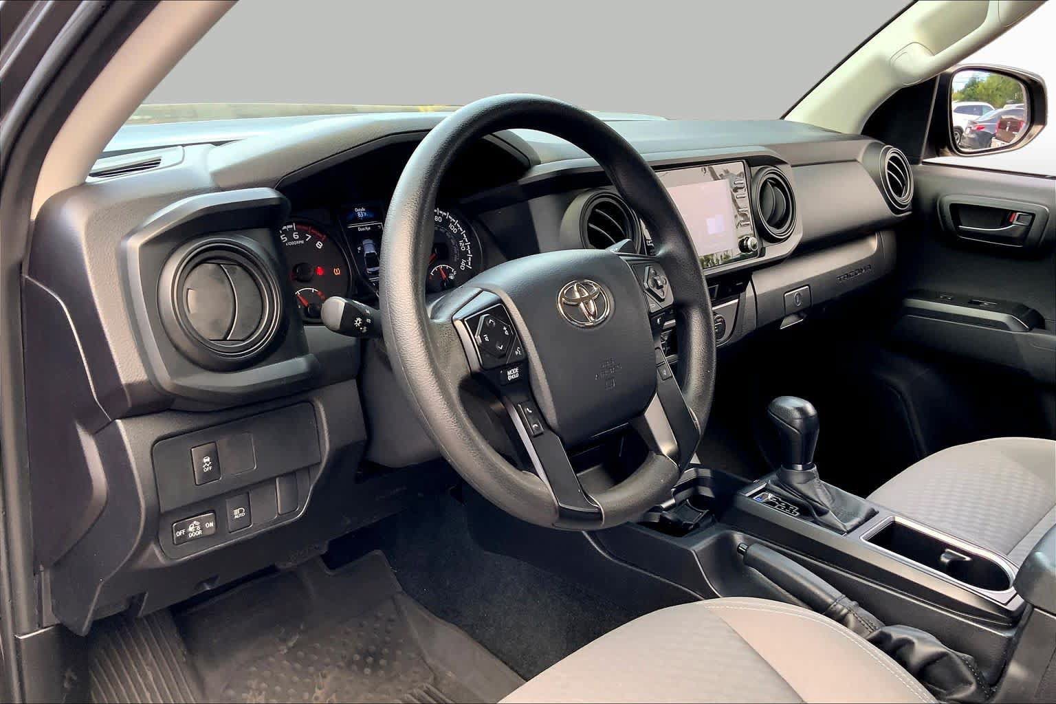 Used 2023 Toyota Tacoma SR AWD/4WD image 17