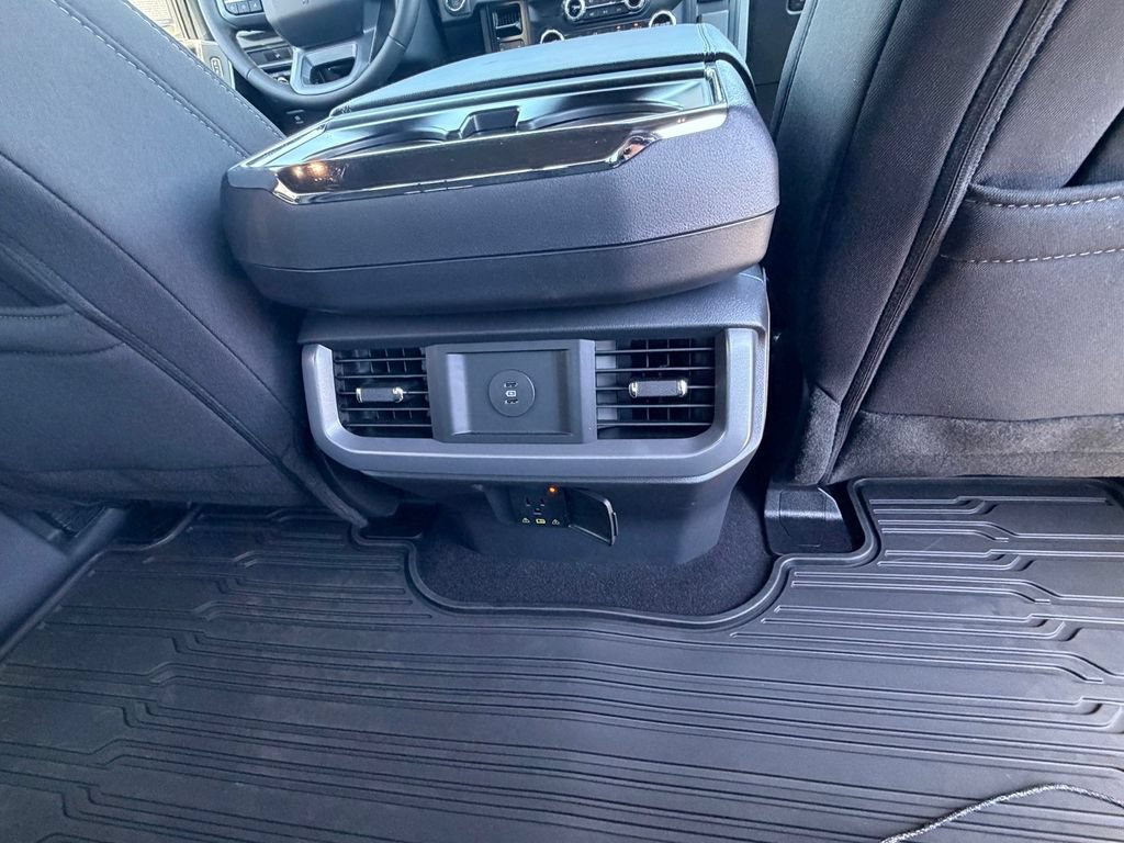 New 2026 Ford F150 XLT w/ Equipment Group 302A MID AWD/4WD image 17