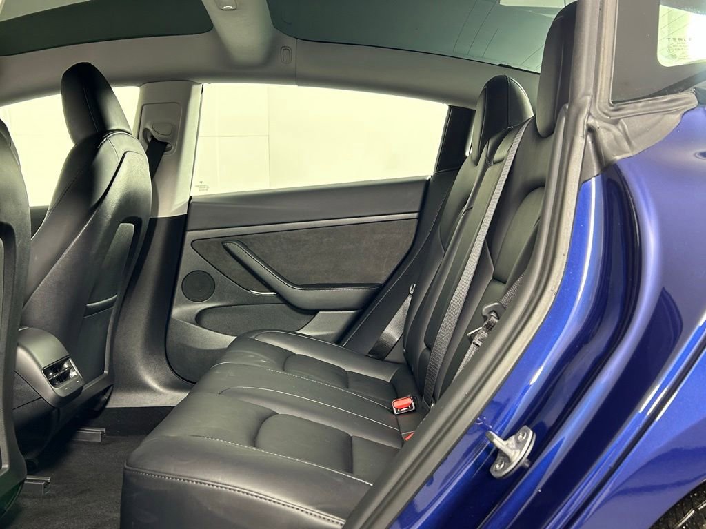 Used 2023 Tesla Model 3 Standard Range RWD image 15