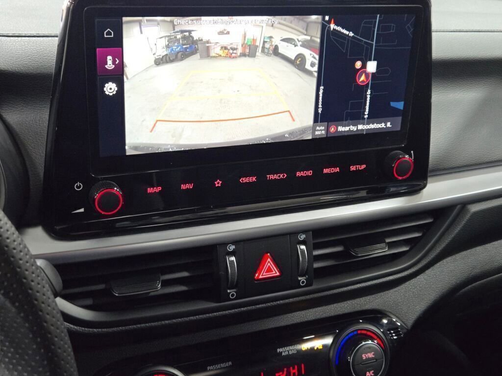 Used 2024 Kia Forte GT-Line image 26