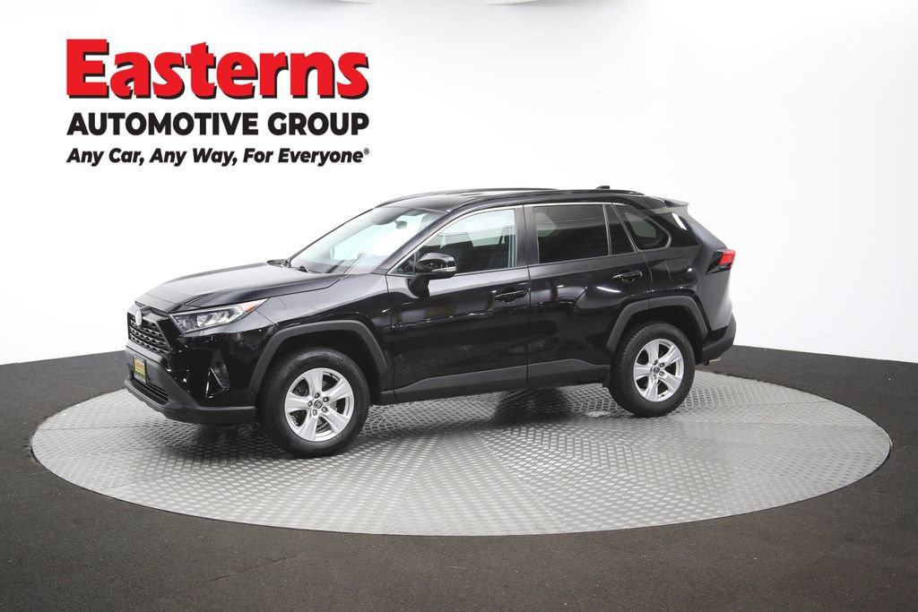 Used 2021 Toyota RAV4 XLE AWD/4WD image 56