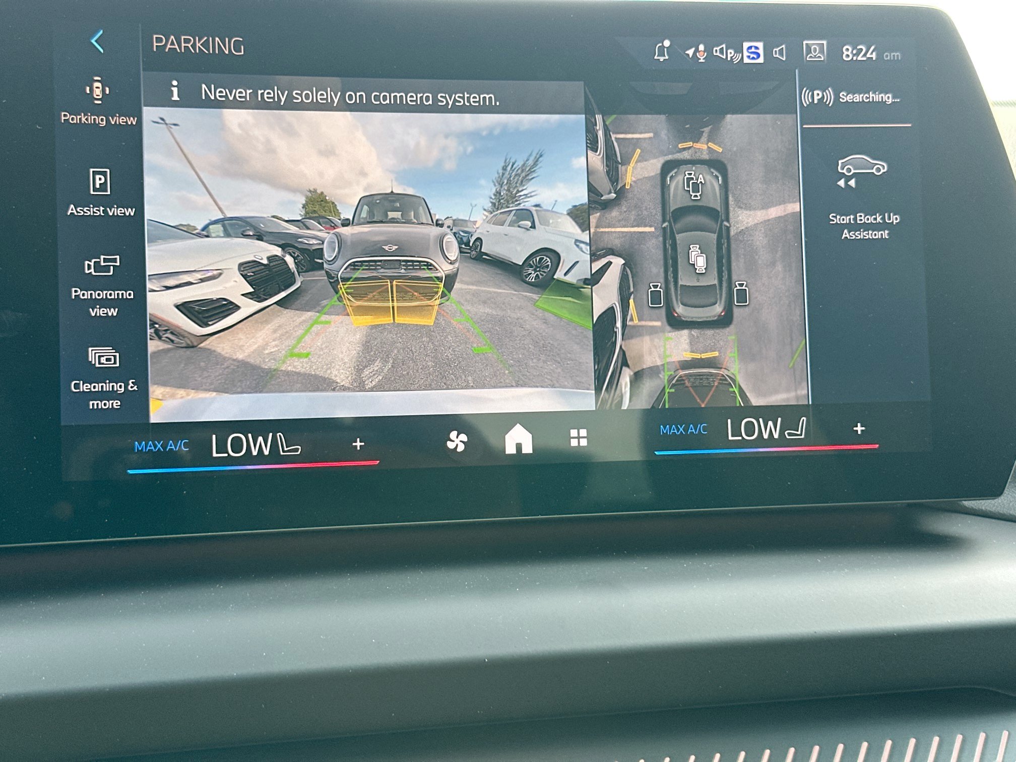 New 2026 BMW 228i w/ Technology Package FWD image 10