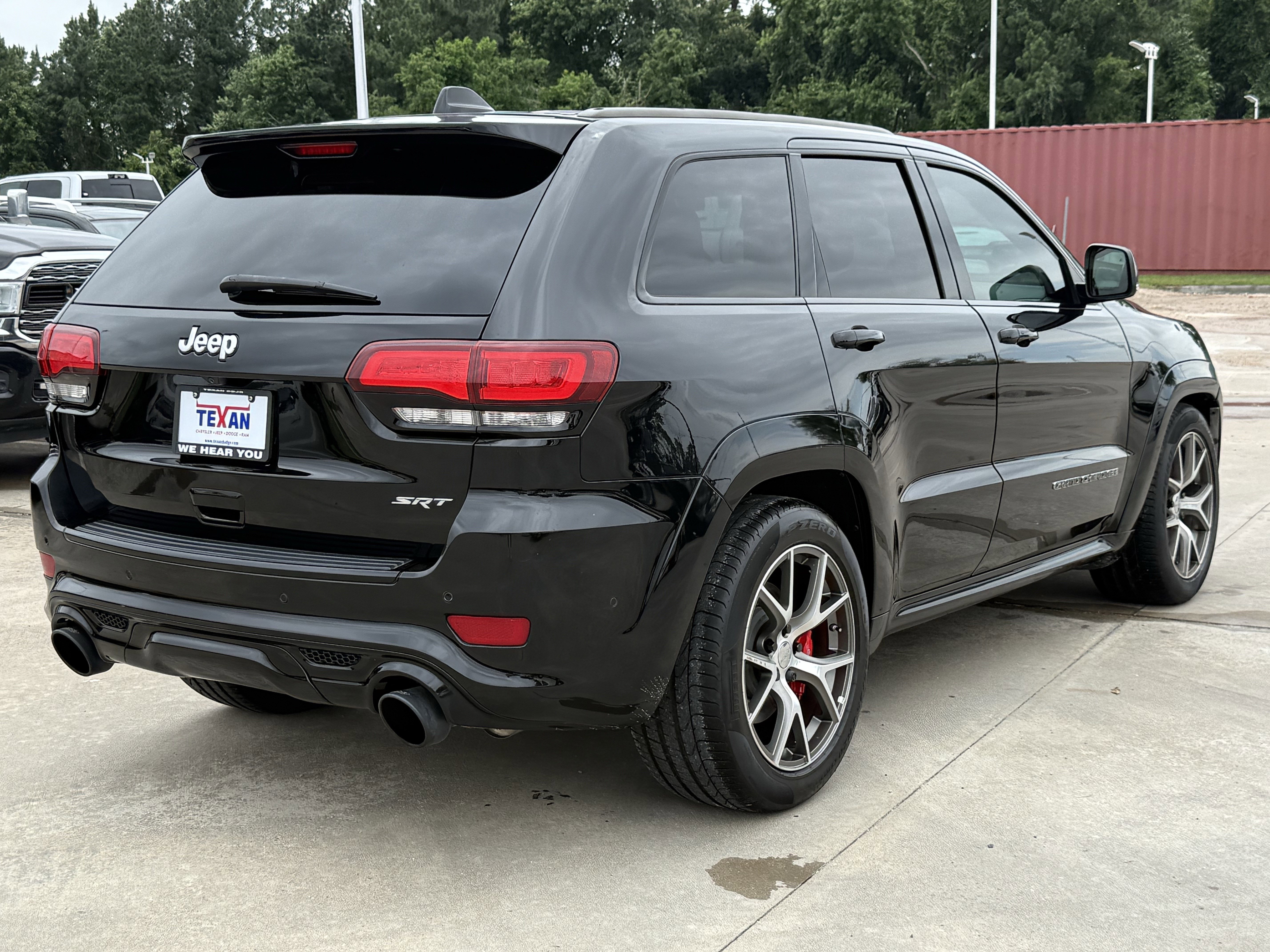 Used 2017 Jeep Grand Cherokee SRT AWD/4WD image 5