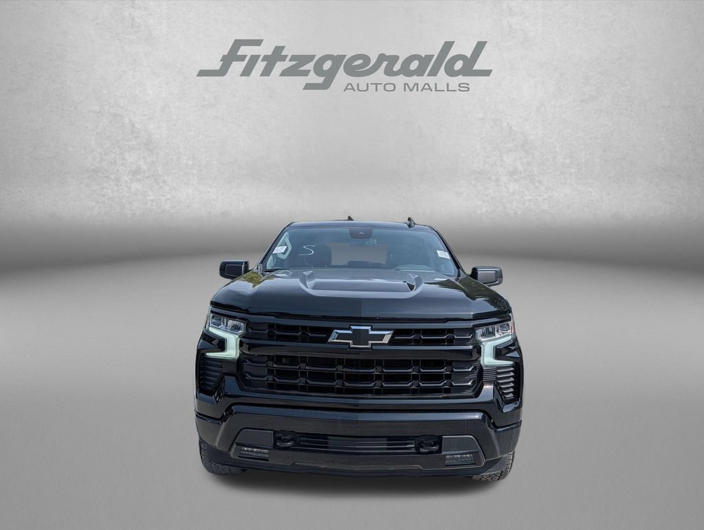 Used 2024 Chevrolet Silverado 1500 RST w/ Z71 Off-Road Package AWD/4WD image 5