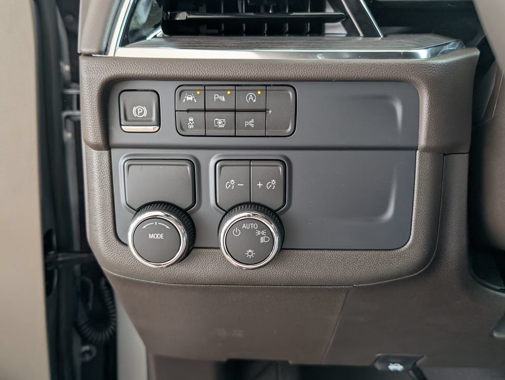 New 2026 Chevrolet Suburban LT w/ LPO, Dark Essentials Package RWD image 16