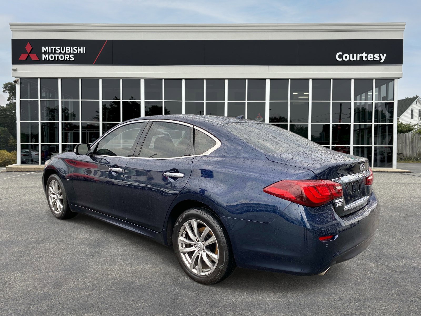 Used 2015 INFINITI Q70 3.7 video 3