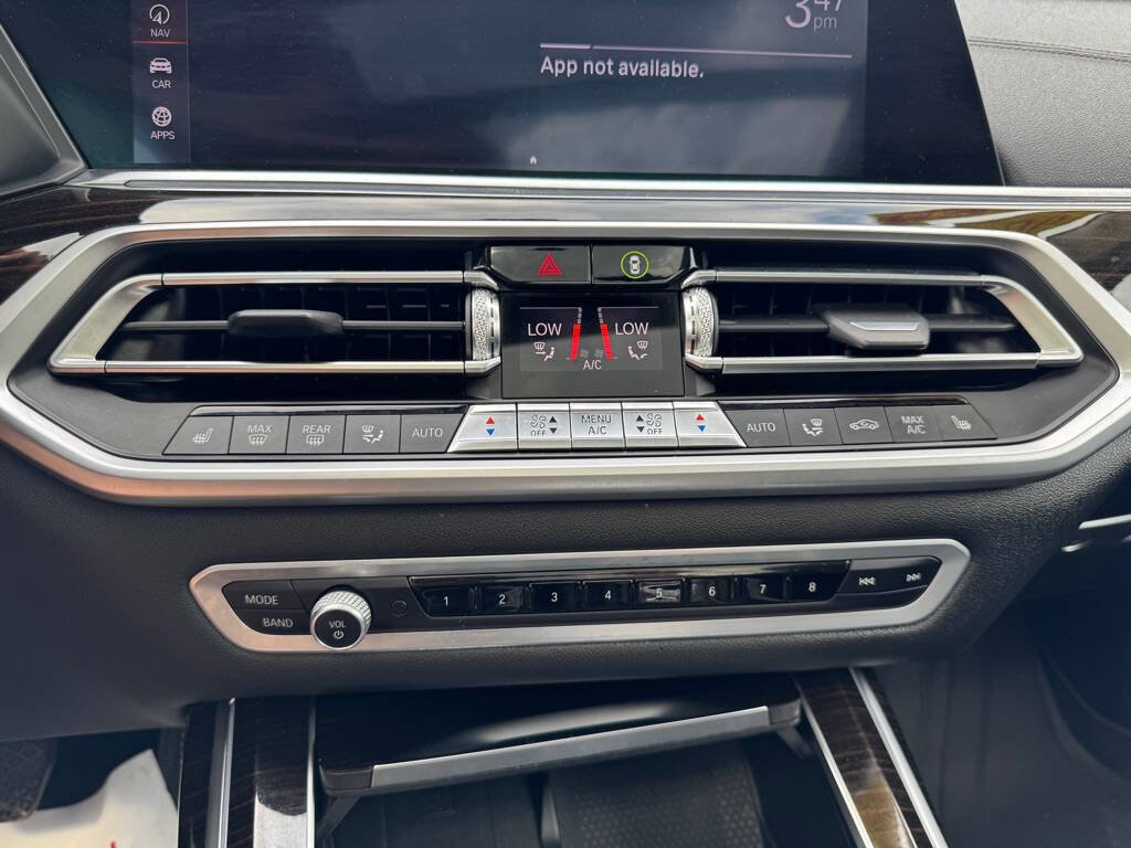 Used 2020 BMW X7 xDrive40i w/ Cold Weather Package image 26