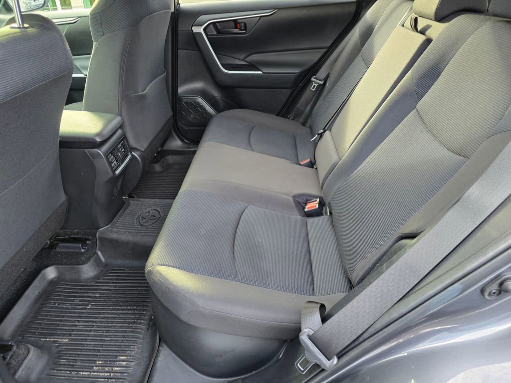 Used 2023 Toyota RAV4 LE image 20