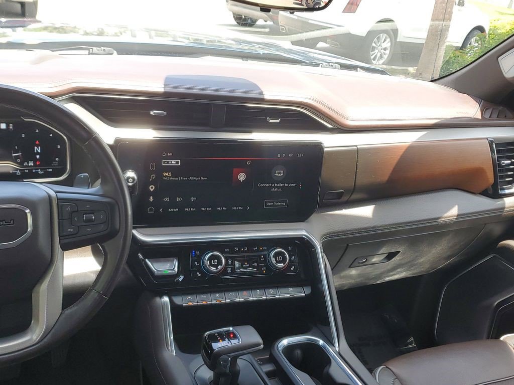Certified 2023 GMC Sierra 1500 Denali w/ Denali Reserve Package AWD/4WD image 24