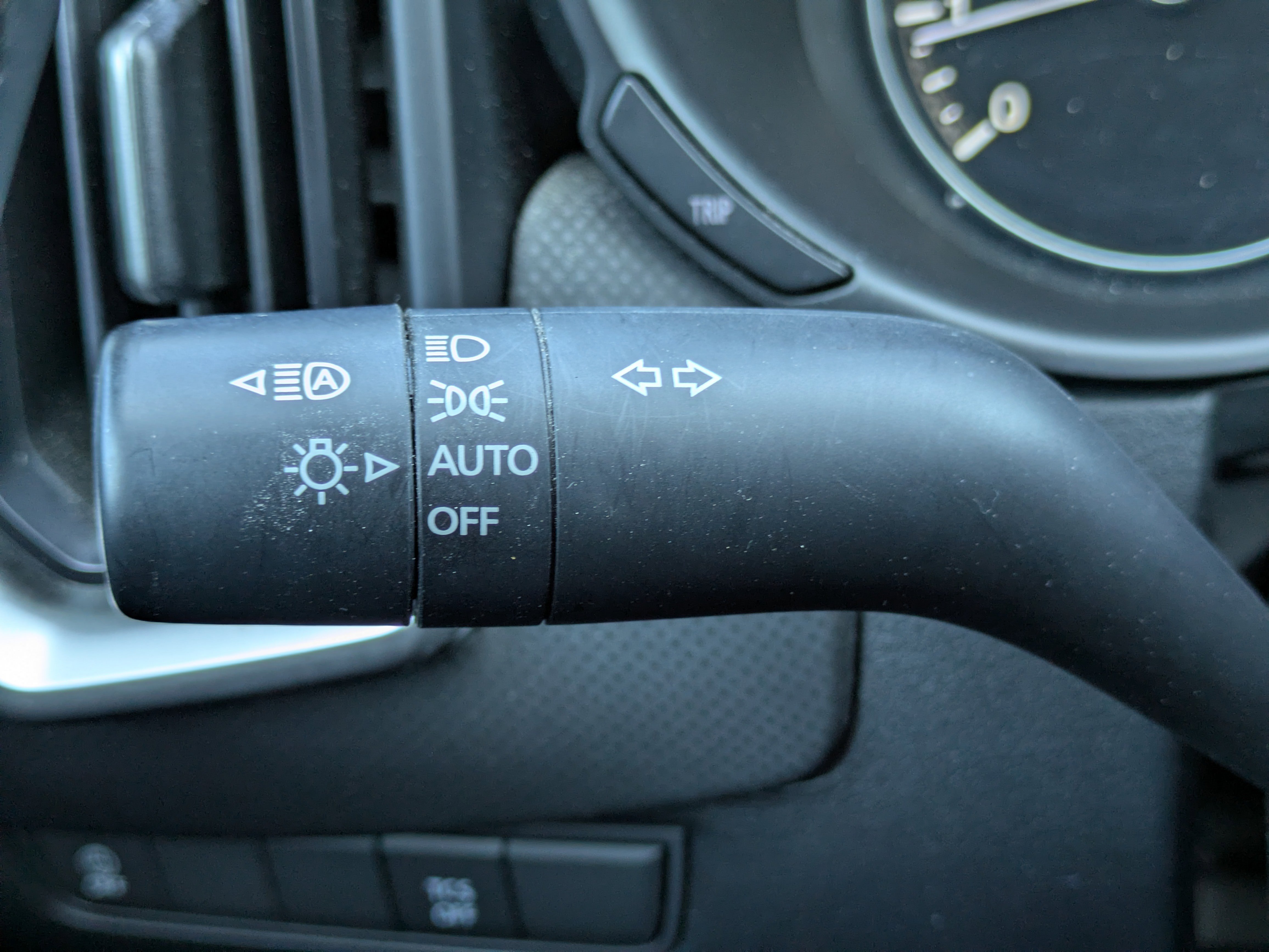 Used 2025 MAZDA CX-50 AWD 2.5 S w/ Preferred Package image 16