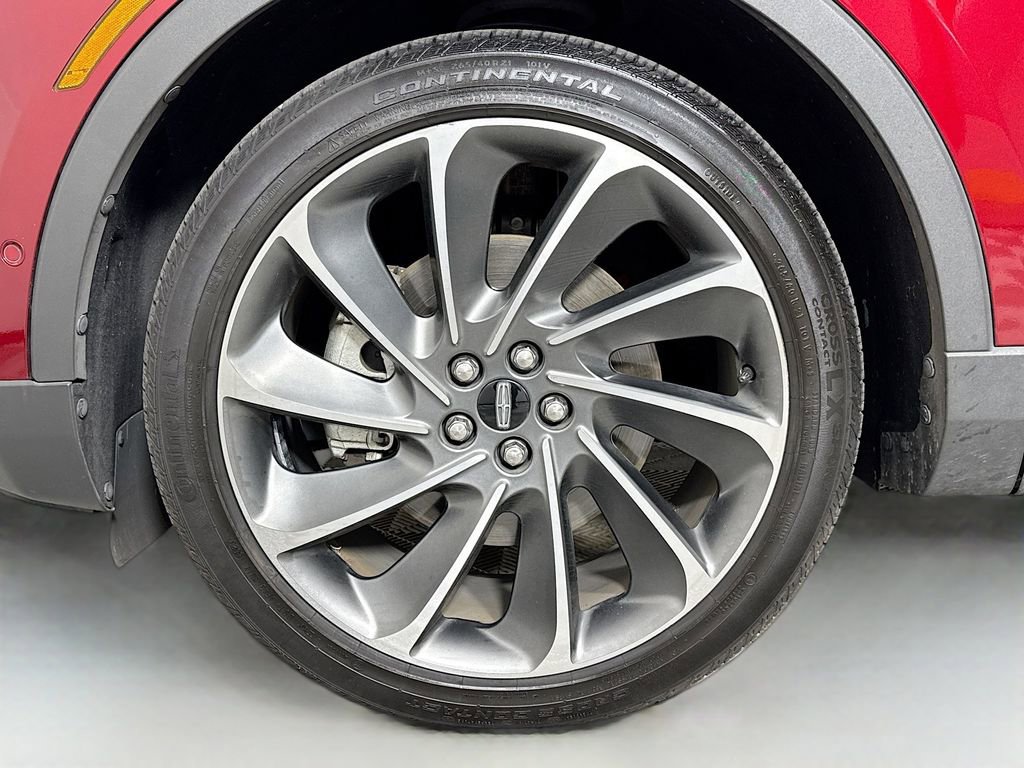 Used 2019 Lincoln Nautilus Reserve image 33