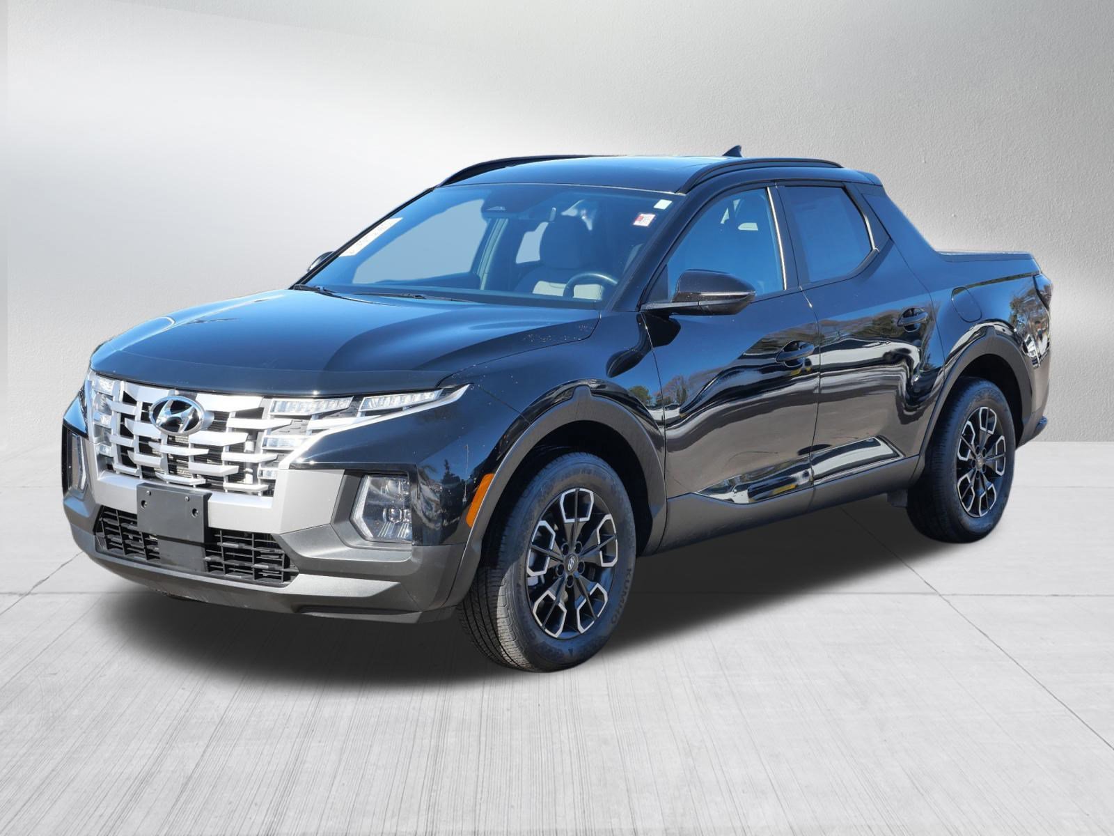 Used 2023 Hyundai Santa Cruz SEL Premium image 3