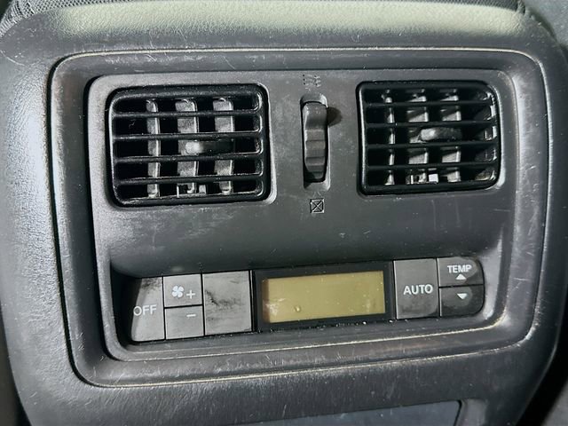 Used 2017 Nissan Pathfinder S image 24