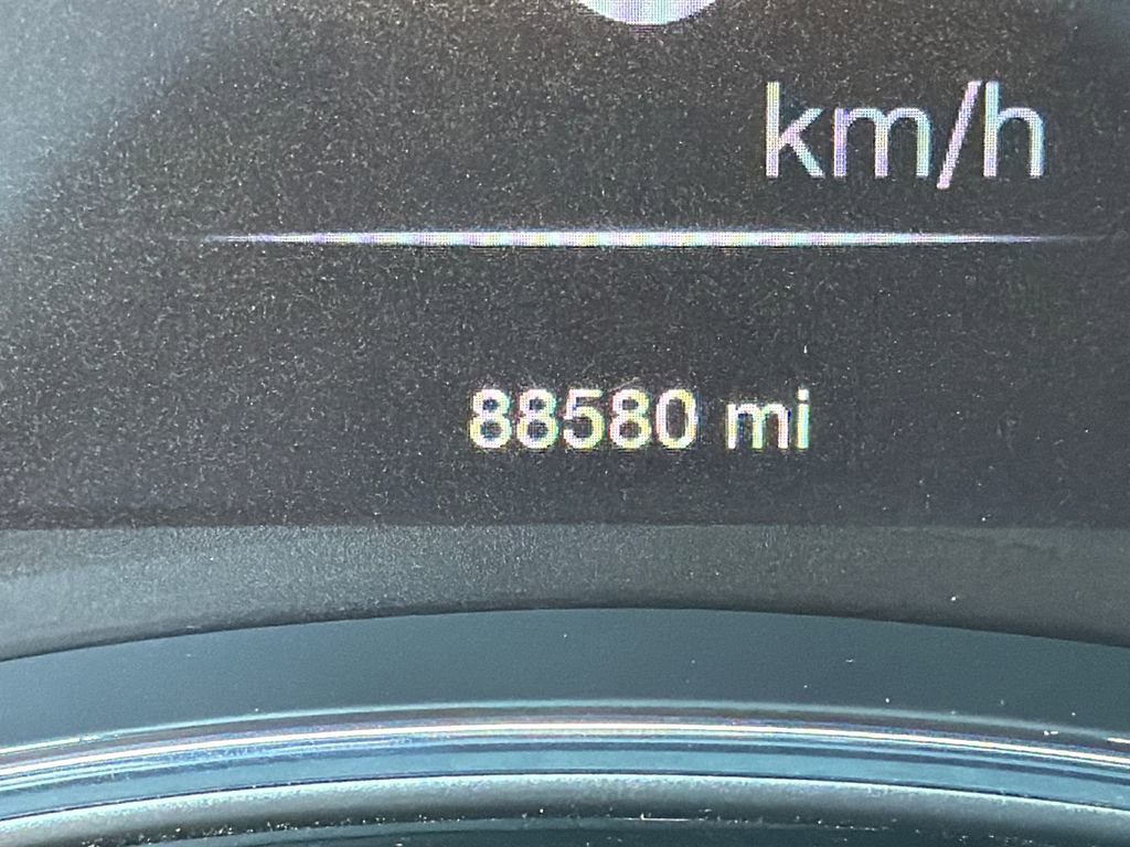 Used 2018 Jeep Grand Cherokee Laredo AWD/4WD image 28