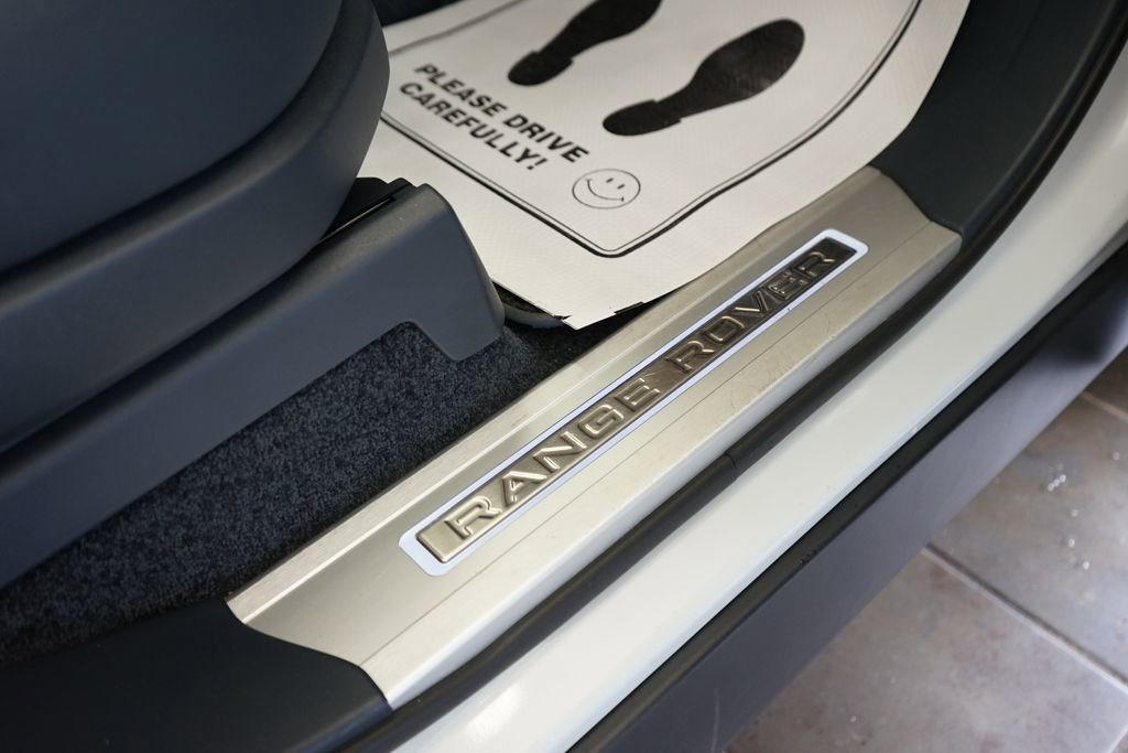 Used 2019 Land Rover Range Rover Long Wheelbase Supercharged image 50