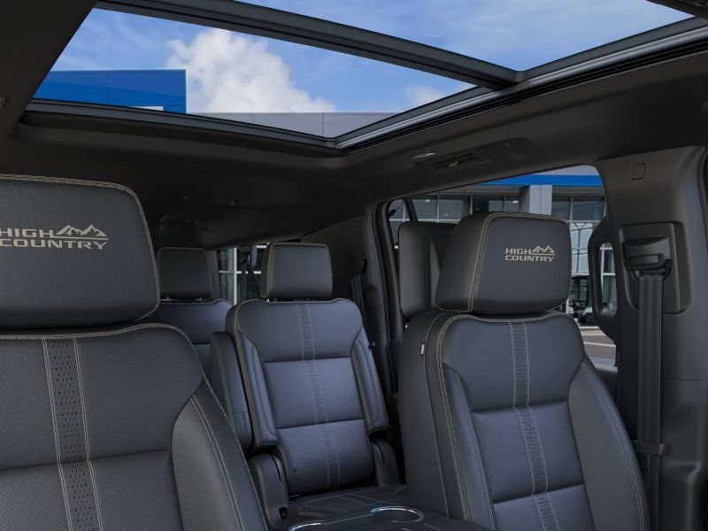 New 2026 Chevrolet Suburban High Country AWD/4WD image 25