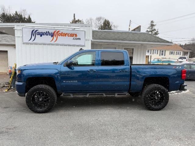 Used 2018 Chevrolet Silverado 1500 LT w/ All Star Edition image 11