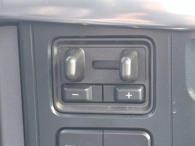 Used 2025 Ford F150 Lariat w/ Equipment Group 501A Mid image 23