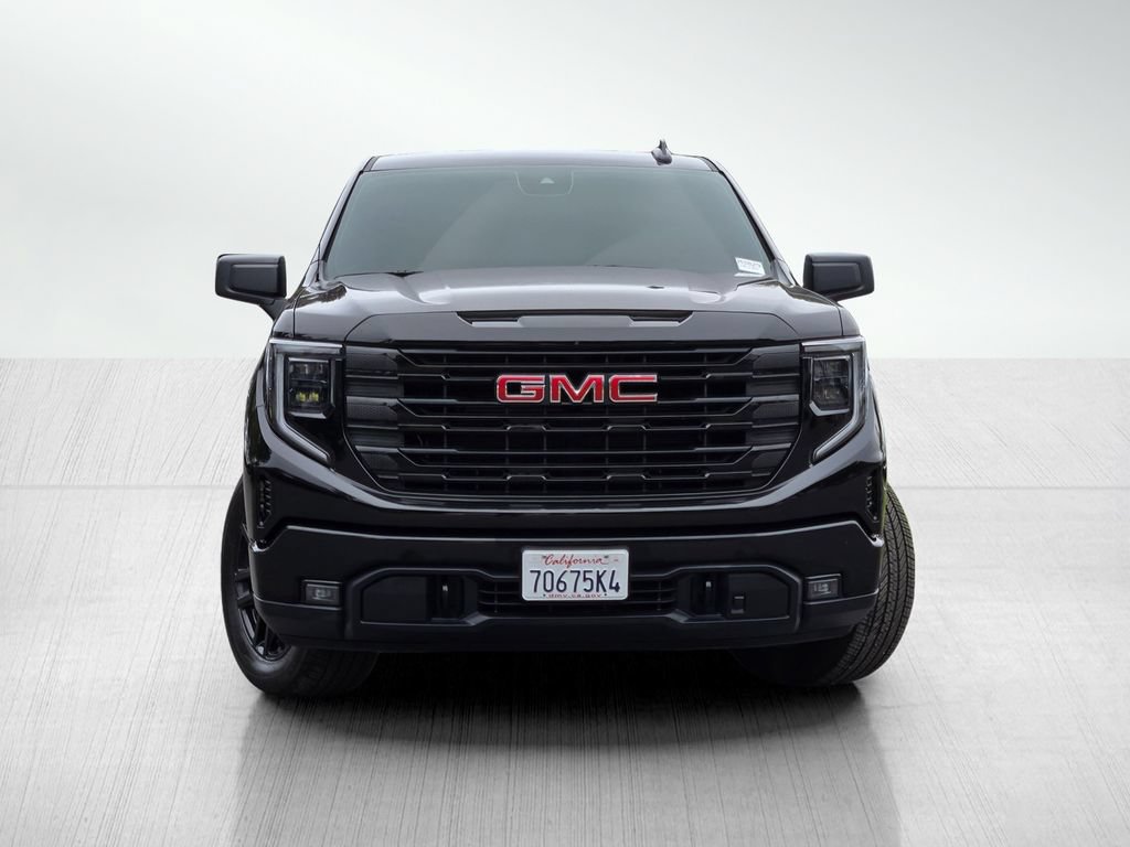Used 2026 GMC Sierra 1500 Elevation w/ Preferred Package AWD/4WD image 2