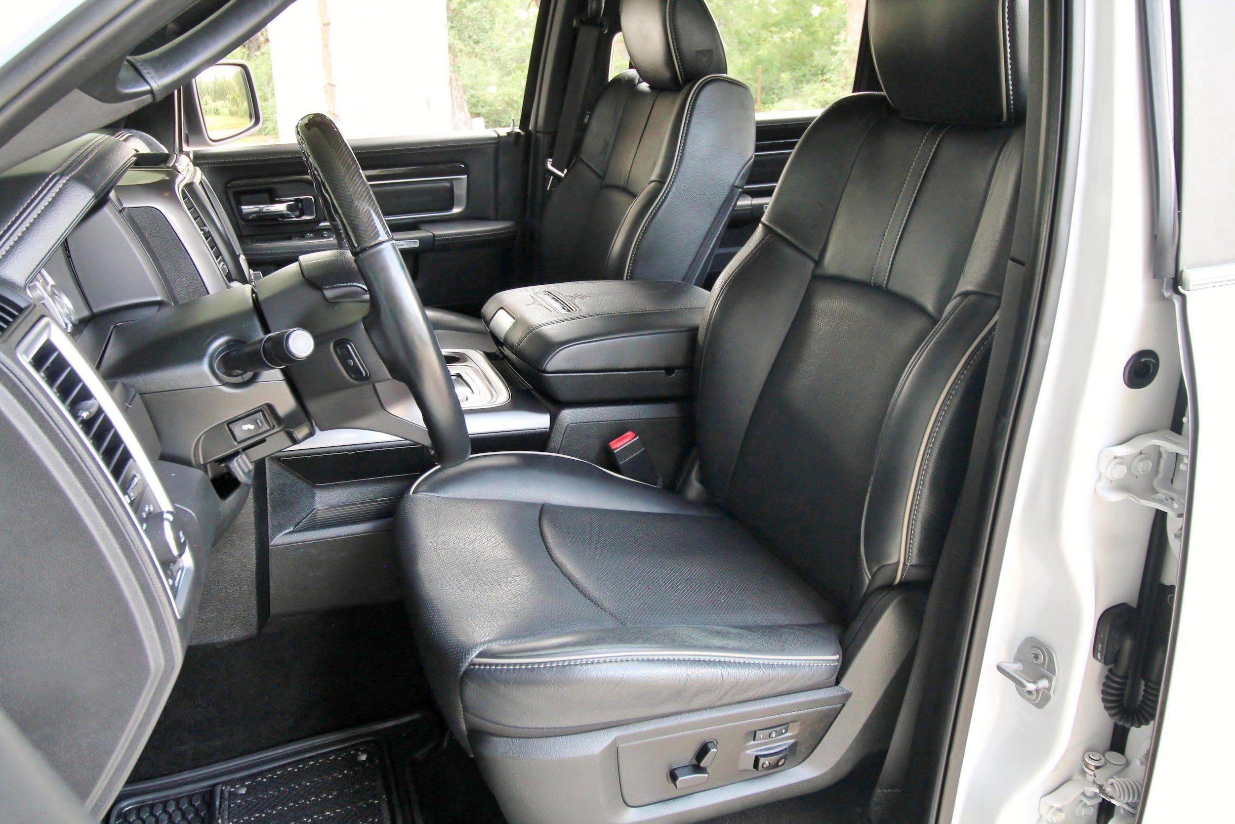 Used 2018 RAM 1500 Limited AWD/4WD image 22