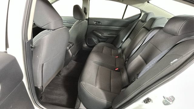 Used 2024 Nissan Altima 2.5 S AWD/4WD image 27